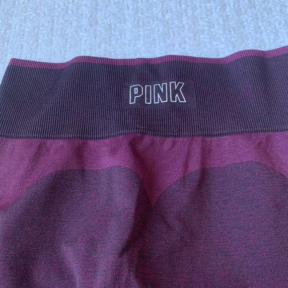 PINK Seamless Maroon Leggings Size Small Like New - Picture 5 of 6